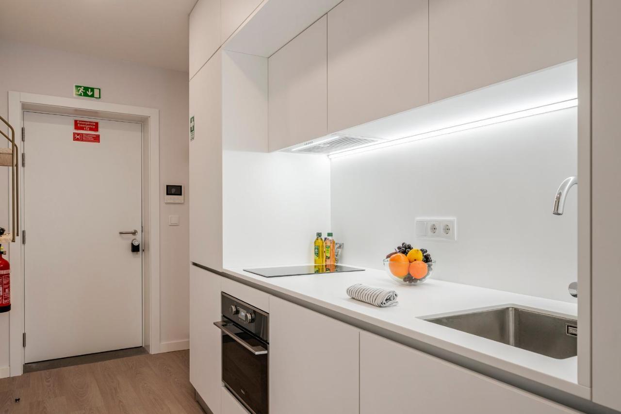 Cine Park Residences By An Island Apart Funchal  Buitenkant foto