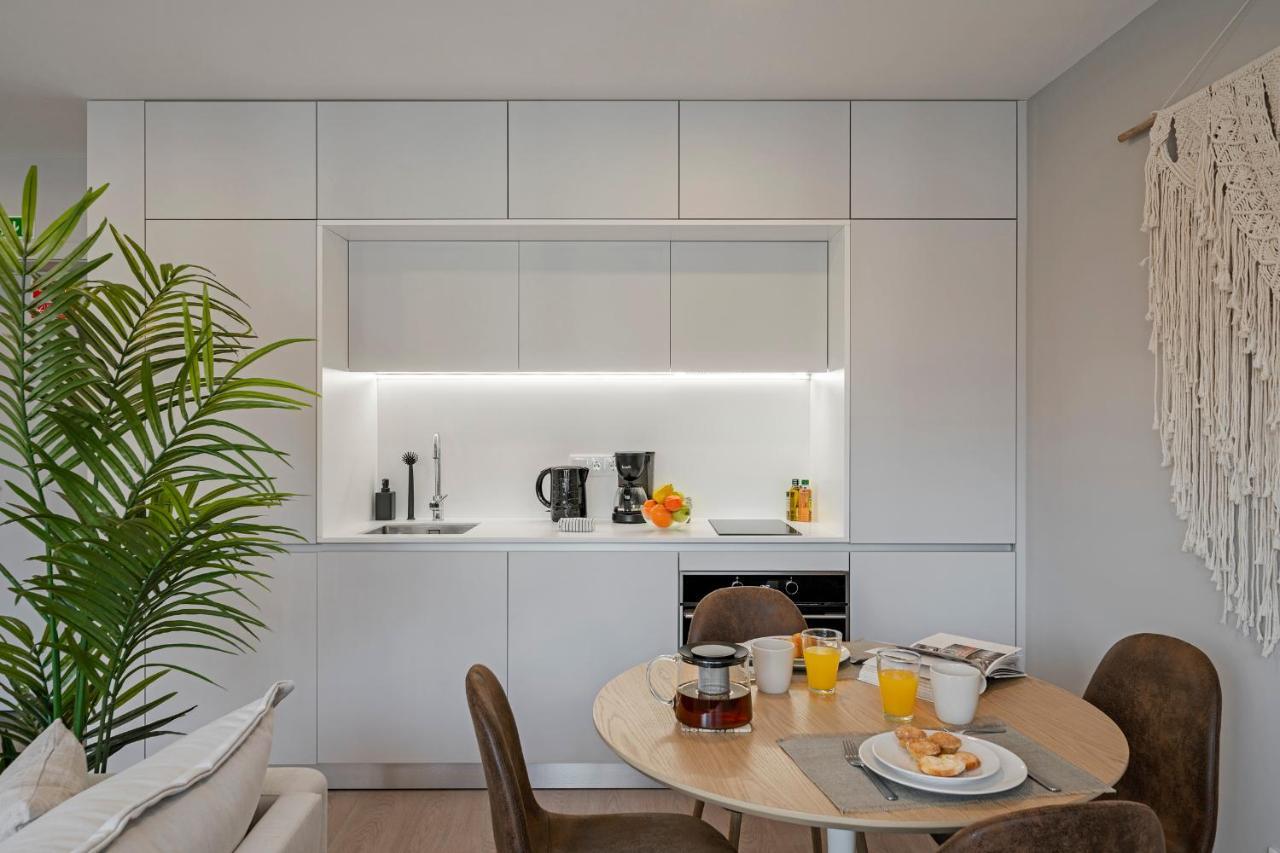Cine Park Residences By An Island Apart Funchal  Buitenkant foto