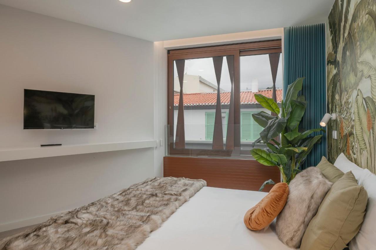 Cine Park Residences By An Island Apart Funchal  Buitenkant foto